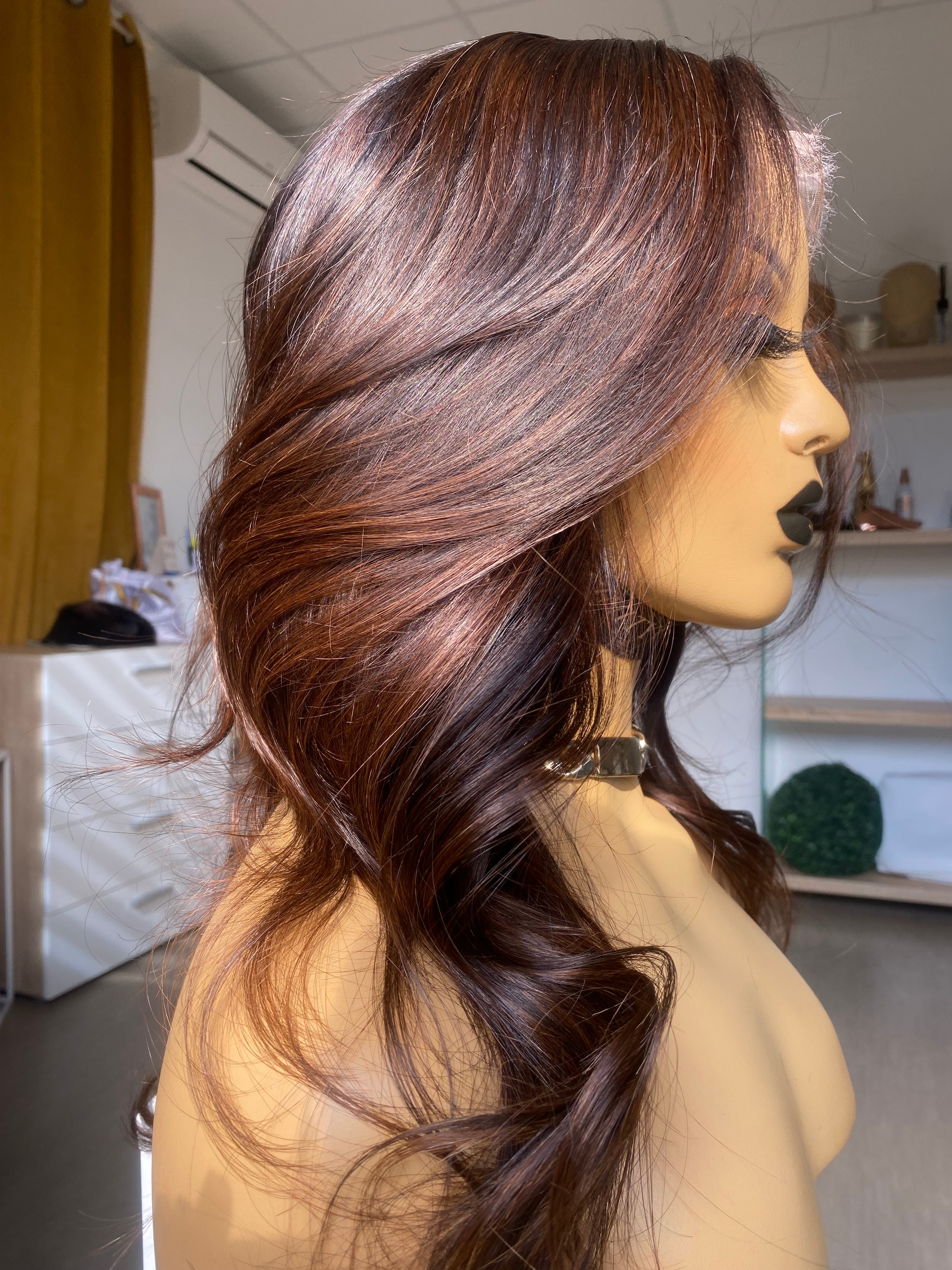 Perruque "Miss Brownie"